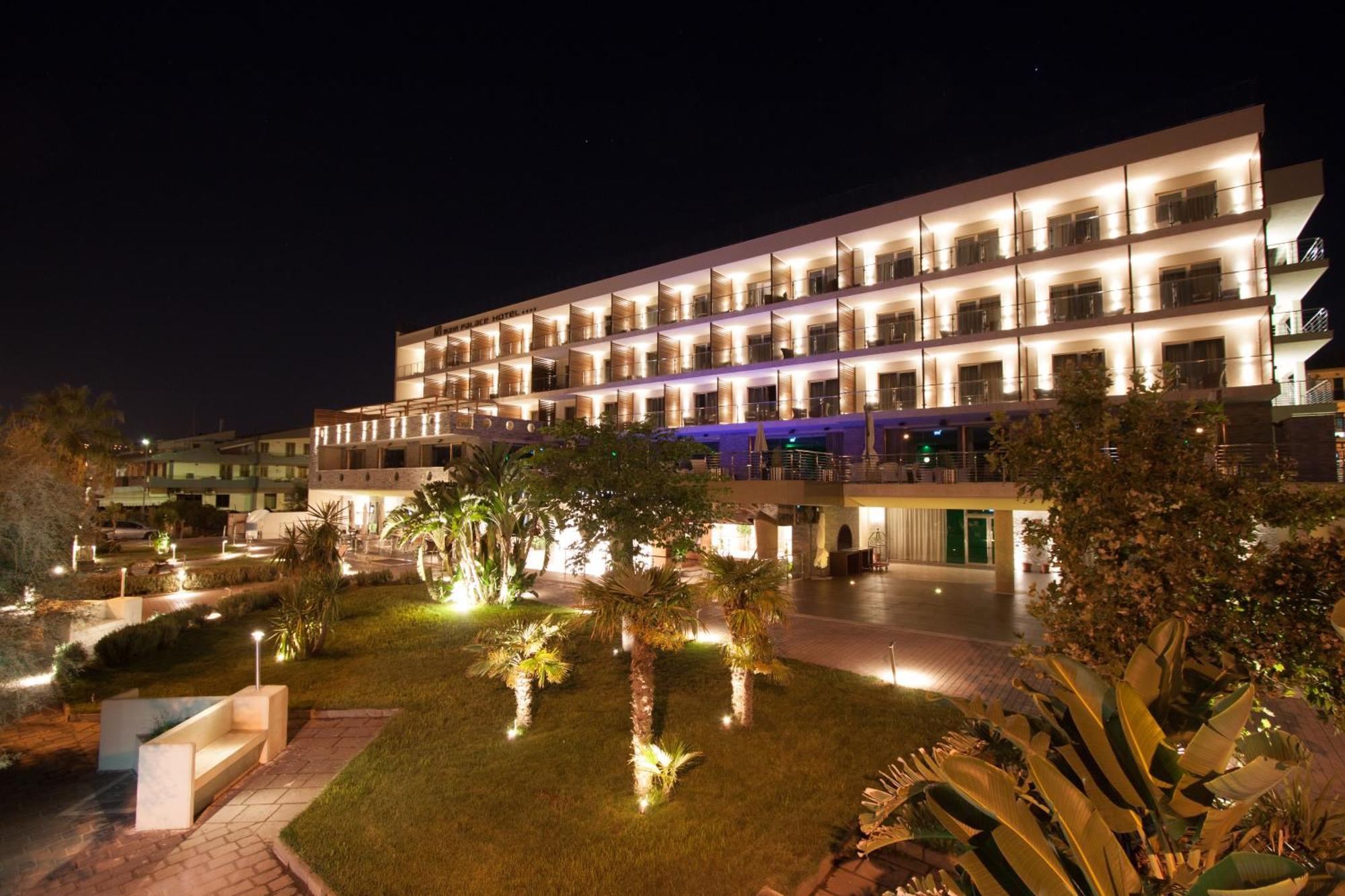 Main Palace Hotel Roccalumera Exteriér fotografie